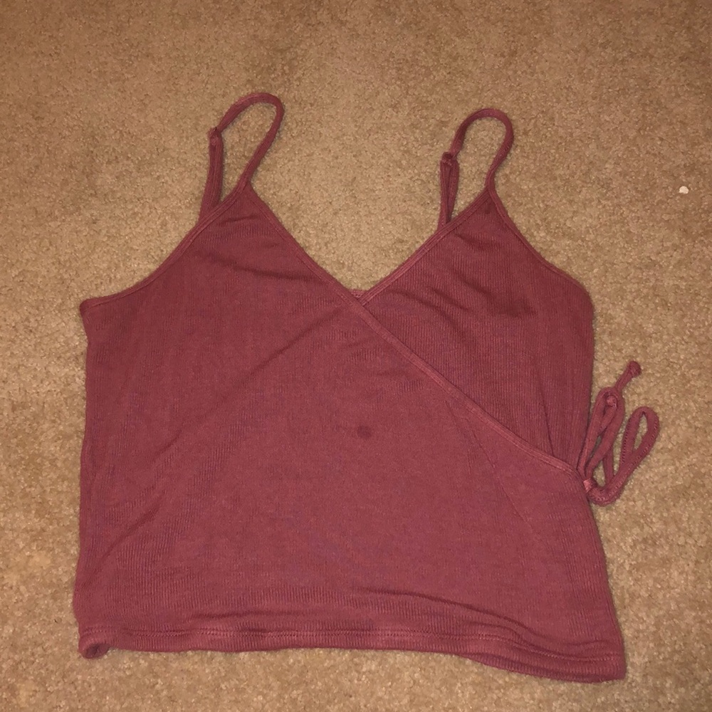 Crop tank with tie